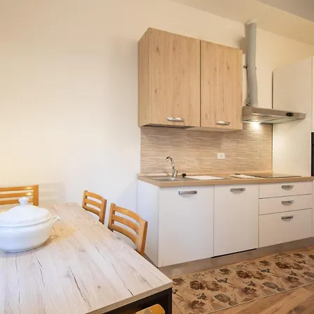Petrarca Apartmán *